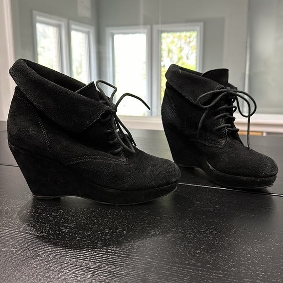 Steve Madden Maarkee Lace Up Heel Booties - 8 - Picture 1 of 10